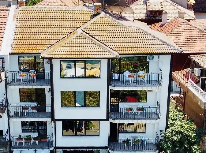 Saint George - Old Гостьовий будинок Несебир